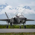 Dünyanın en gelişmiş savaş uçaklarından biri olan F-35'i hangi ülkeler kullanıyor?